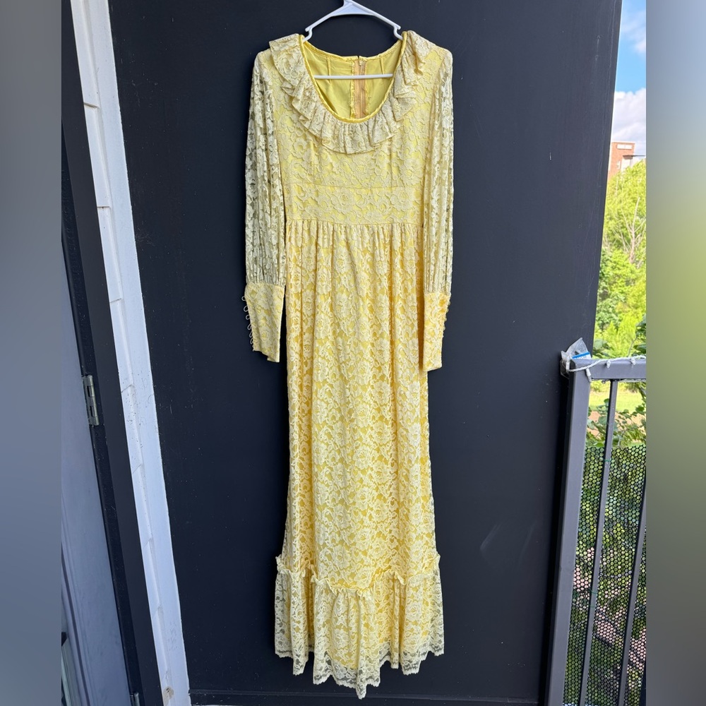 Vintage 1970s yellow lace prairie dress